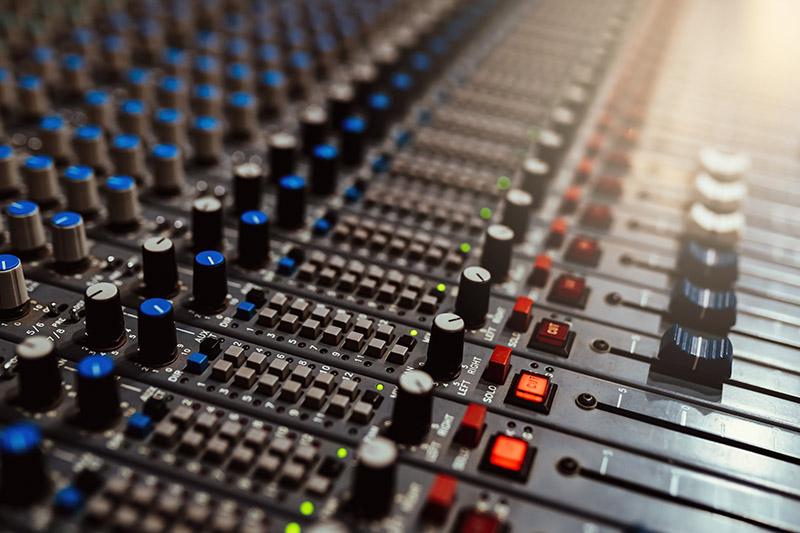 how-long-does-mixing-and-mastering-take-major-mixing