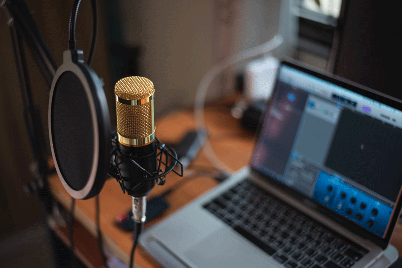 Podcast mastering