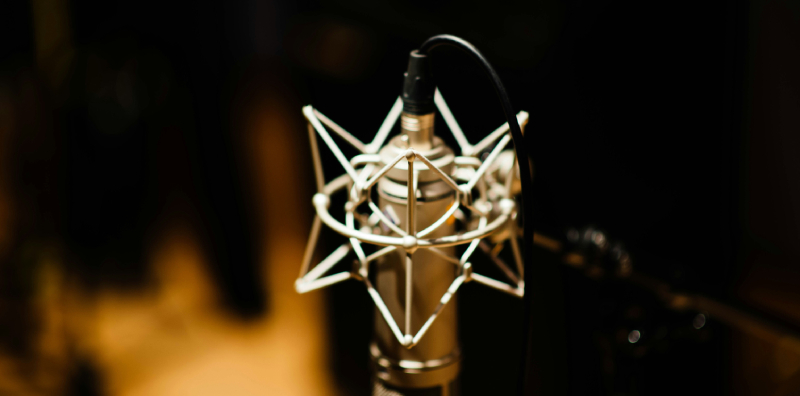 Best Free VST Plugins for Vocal Production in 2025