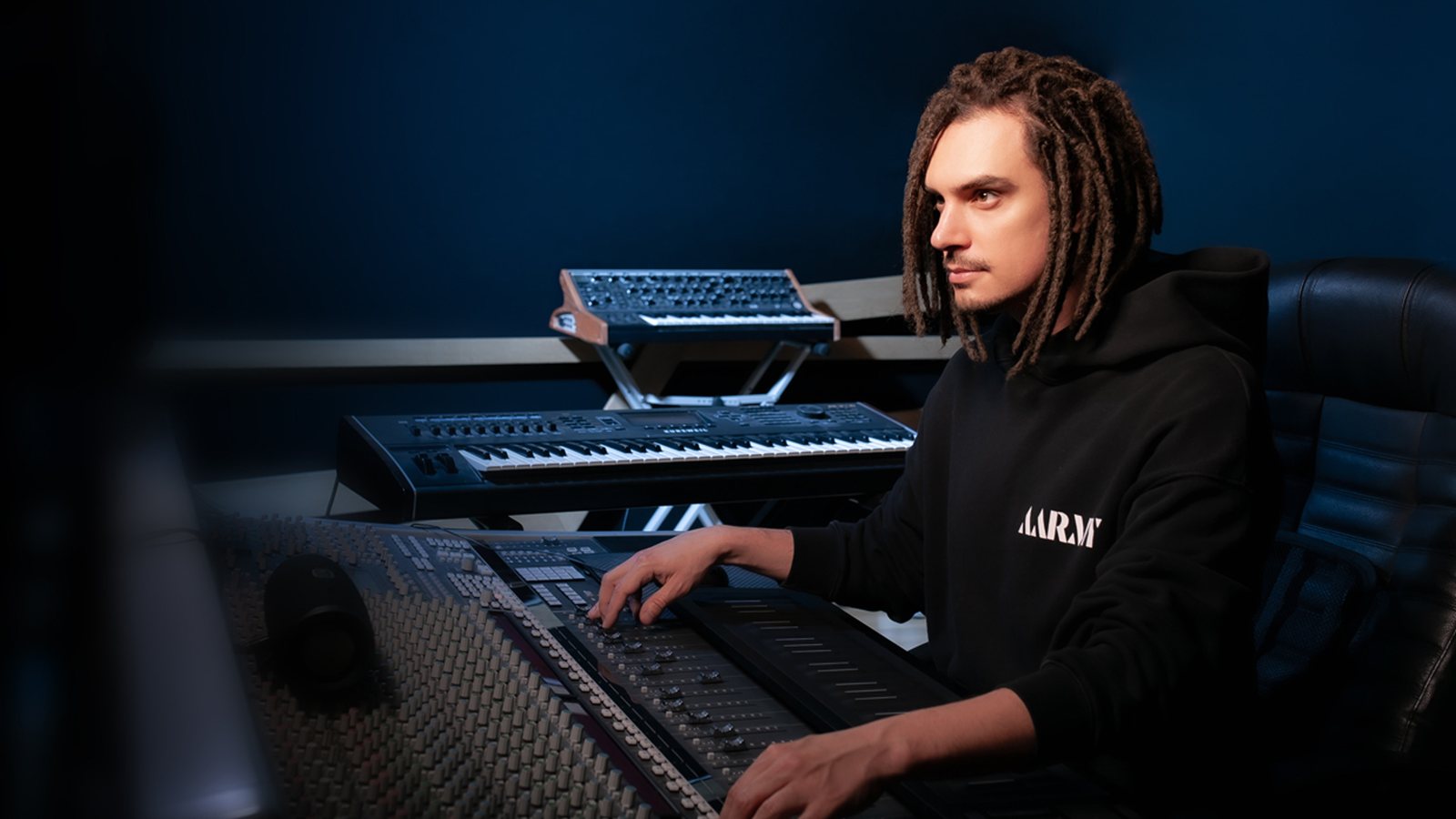 An artist recording keys live in the Major Mixing studio